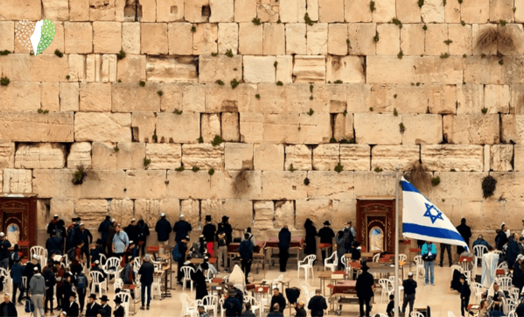 A family visiting the Western Wall together