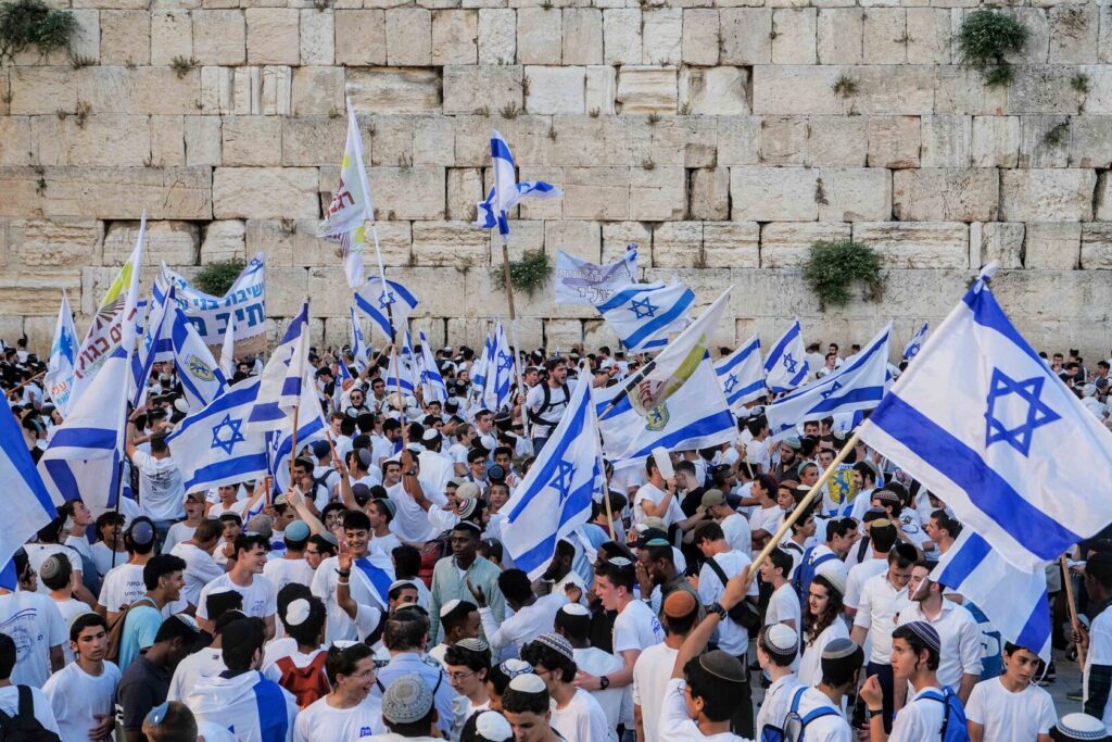 Crowd gathered at the Western Wall Plaza