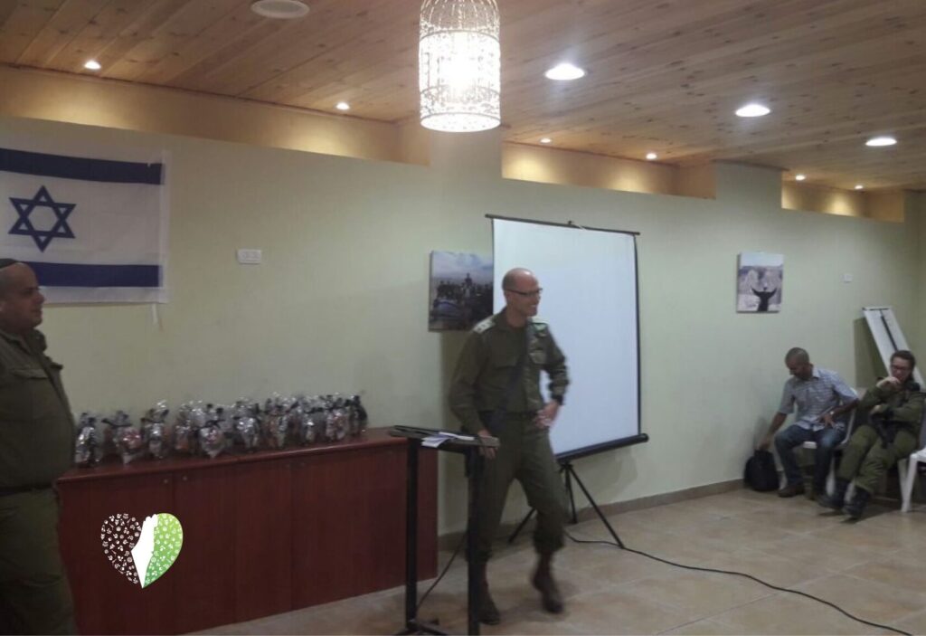 IDF commander speaking with soldiers in Gush Etzion